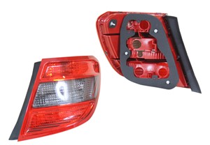 Takavalo, Oikea, MERCEDES-BENZ C-KLASS T-Model [S204], 204 820 3864, A 204 820 3864, A2048203864