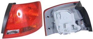 Takavalo, Oikea, AUDI A4 Avant, 8E9 945 096E