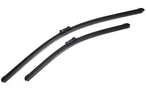 Pyyhkijänsulka, Edessä, Molemminpuolin, BMW,FORD,OPEL,RENAULT,VAUXHALL,VOLVO, 12 72 130, 28 89 013 46R, 28 89 048 82R, 7S711 7528 AA, 7S