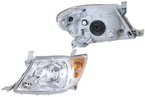 Ajovalo, Oikea, TOYOTA HILUX Pick-up VII, 81110-0K080