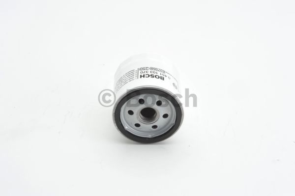 Öljynsuodatin BOSCH 0 451 103 370