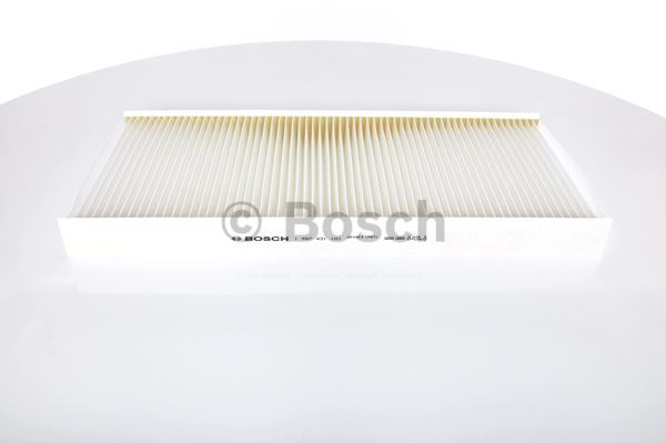 Raitisilmasuodatin BOSCH 1 987 431 181
