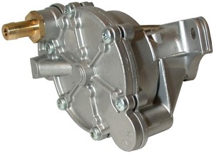 Alipainepumppu, jarrujärjestelmä, AUDI 100, 100 Avant, A6, A6 Avant, VOLVO 850, 850 Kombi, S70, S80 I, V70 I, 074145100, 074145101A, 915