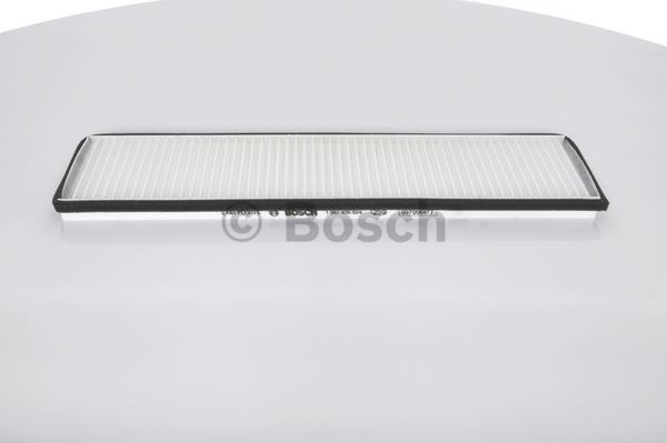 Raitisilmasuodatin BOSCH 1 987 435 024