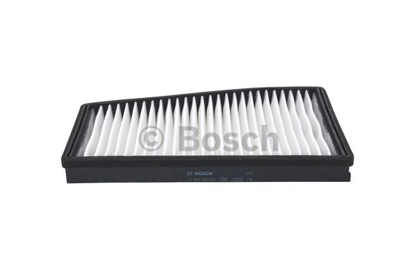 Raitisilmasuodatin BOSCH 1 987 435 038