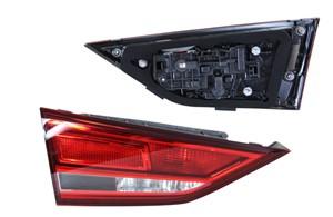 Takavalo, Oikea, AUDI A3 Cabriolet, A3 Limousine, 8V5 945 076, 8V5945076